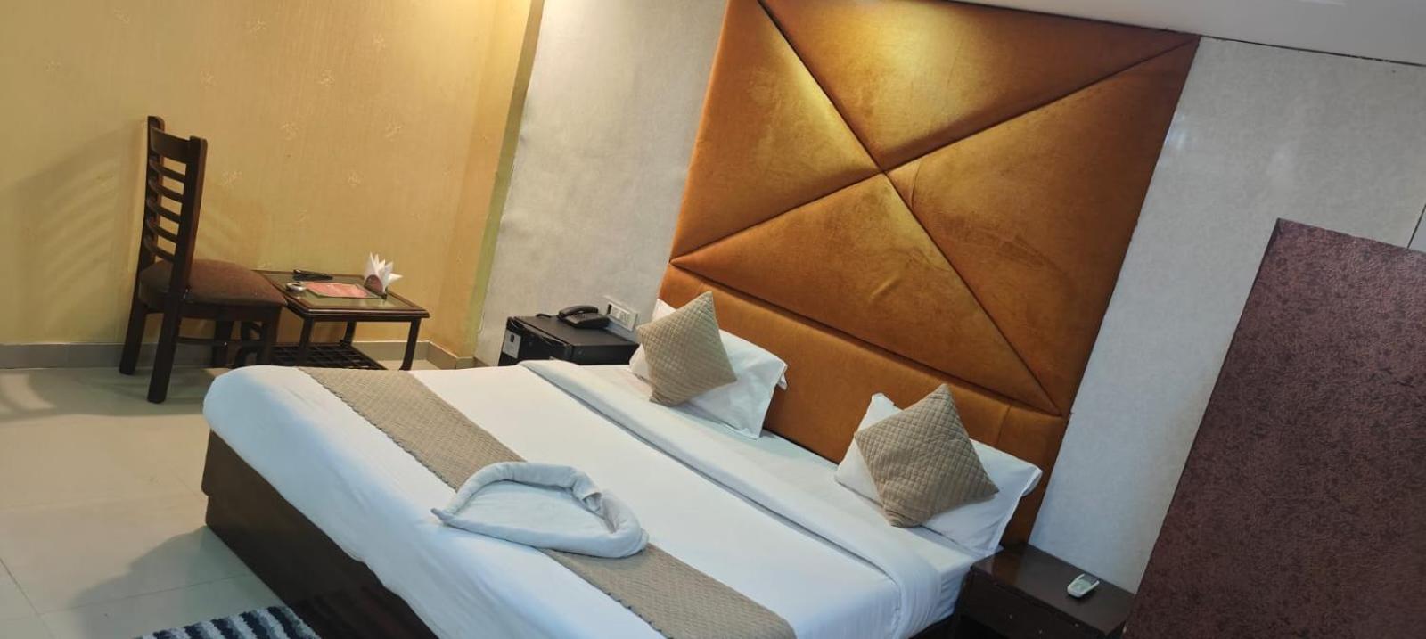 Hotel Grand City Nuova Delhi Esterno foto